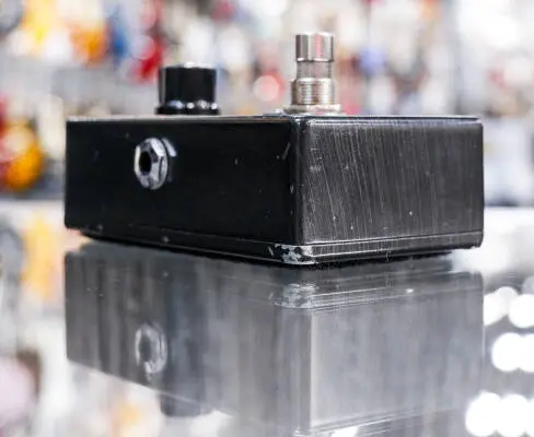 MXR - MC401 - Custom Audio Electronics Boost Pedal 2